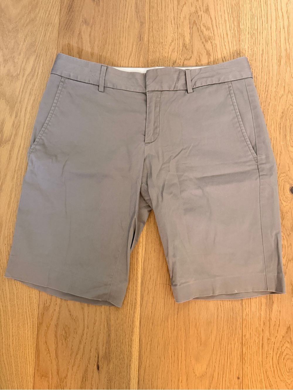 Banana Republic- Women’s Taupe Chino Shorts - 4